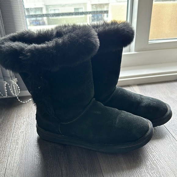 Lamo Cow Suede Boots Women's Black Fur-Lined Boots - Picture 1 of 14